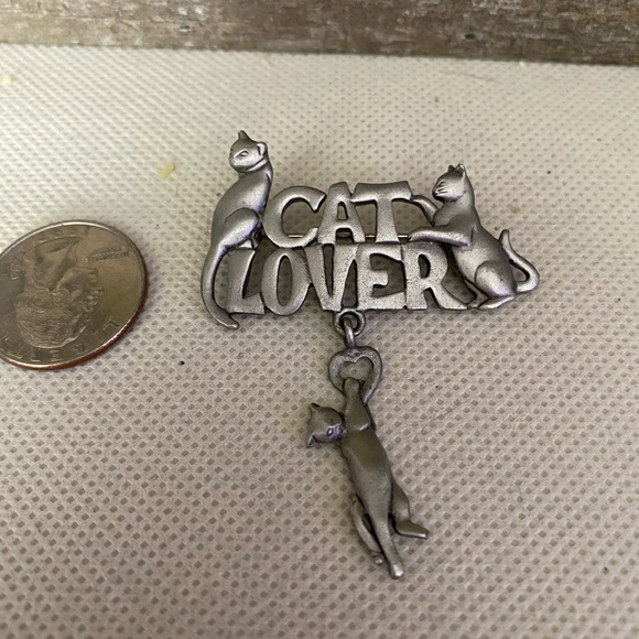 Cat Lover Silver Brooche - Picture 2 of 5